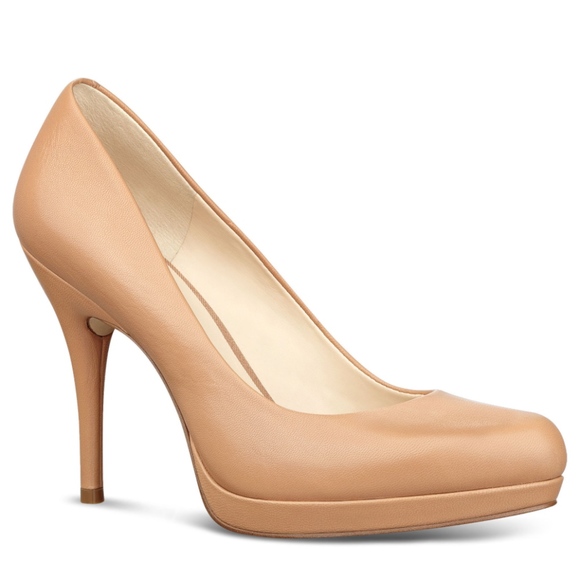 Nine West Shoes Nine West Kristal Platform Pumps Natural Poshmark nine-west-shoes-nine-west-kristal-platform-pumps-natural-poshmark